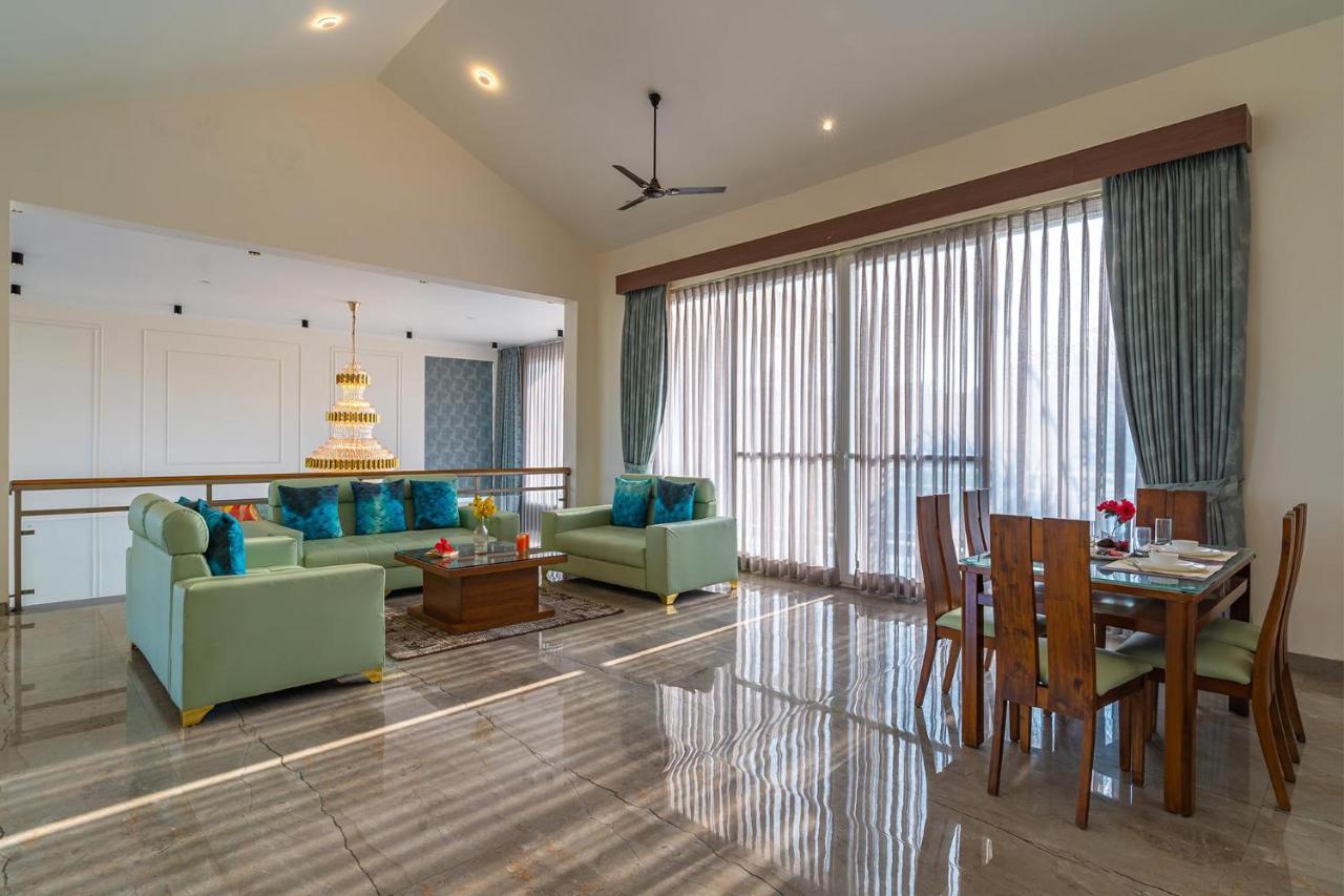 Stayvista At Serenity Farms With Pool, Lawn, Bonfire & Bbq Sohna 外观 照片
