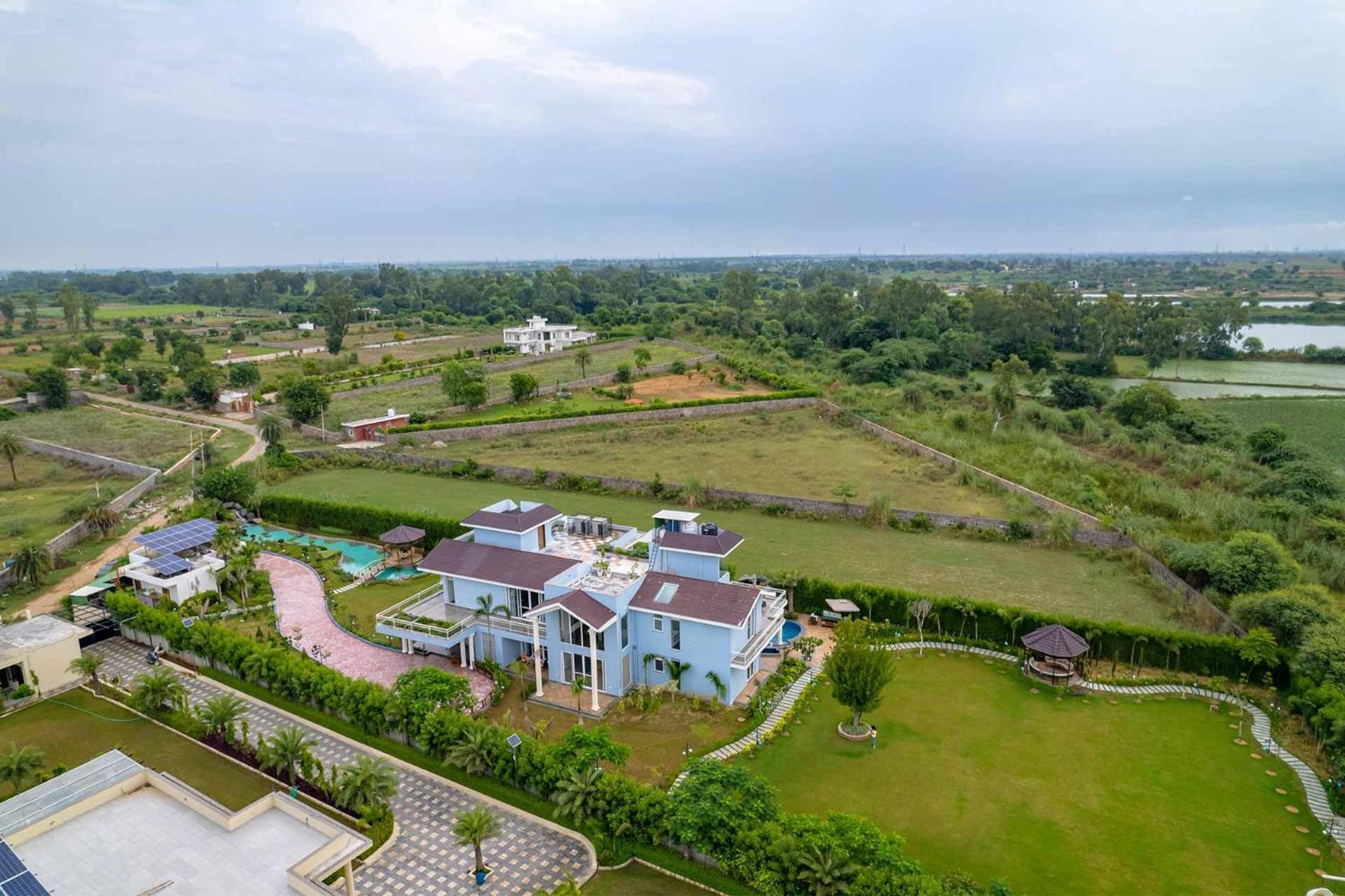 Stayvista At Serenity Farms With Pool, Lawn, Bonfire & Bbq Sohna 外观 照片