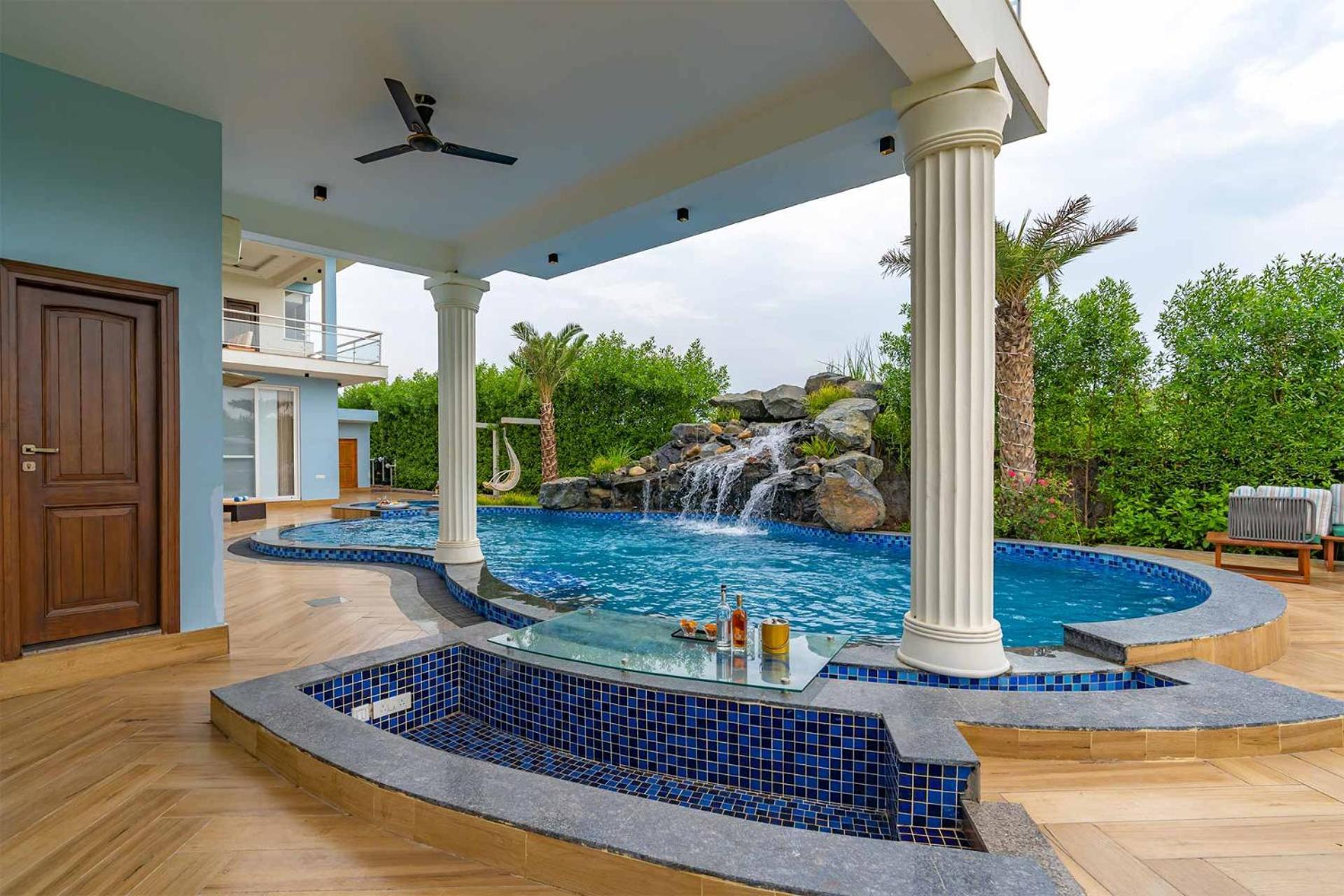 Stayvista At Serenity Farms With Pool, Lawn, Bonfire & Bbq Sohna 外观 照片